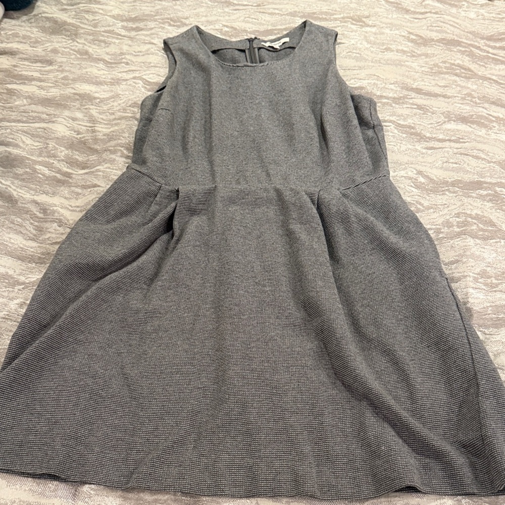 Madewell Sleeveless Gray Knit Fit-and-Flare Dress (medium)